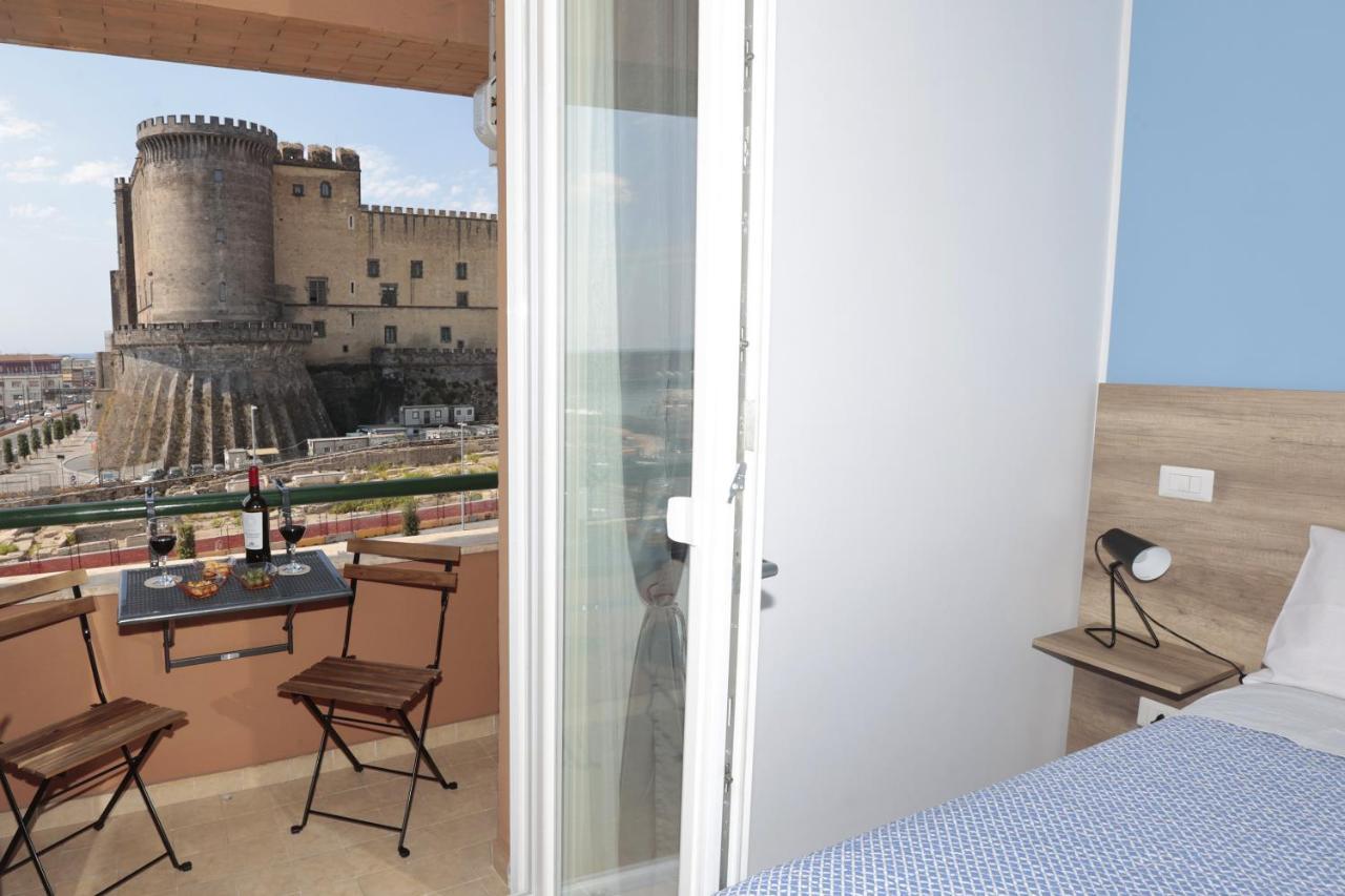 נאפולי Angio Holiday Rooms מראה חיצוני תמונה